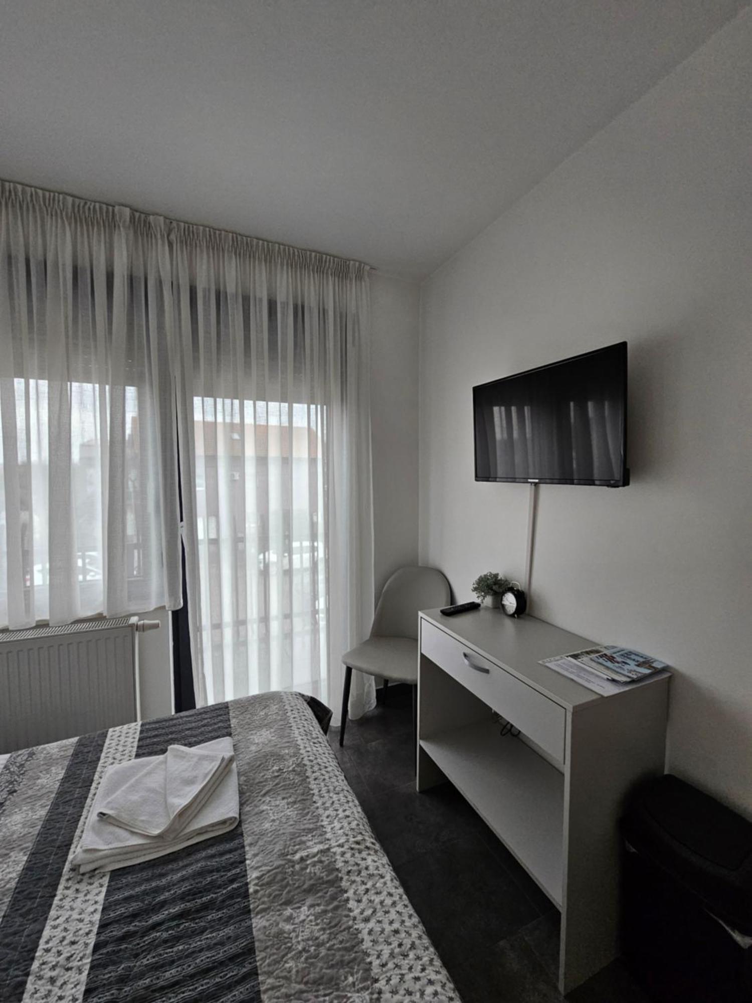 Filipovic Rent A Car & Apartments Selnica Scitarjevska ภายนอก รูปภาพ