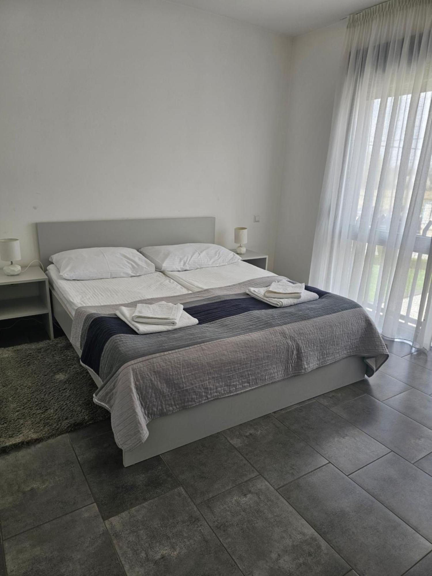 Filipovic Rent A Car & Apartments Selnica Scitarjevska ภายนอก รูปภาพ